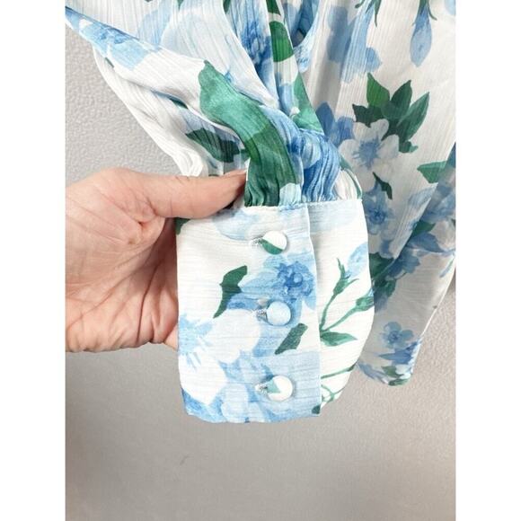 NWT Line & Dot Floral Wrap Dress XS Blue White - Picture 6 of 6